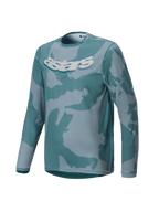 Maillot Alpinestars Youth A-Dura Hollow Camo, maillot de VTT à manches longues, Silver Pine Camo avec motifs turquoise et gris, logo Astars blanc sur la poitrine, tissu haute performance pour le trail pour jeunes