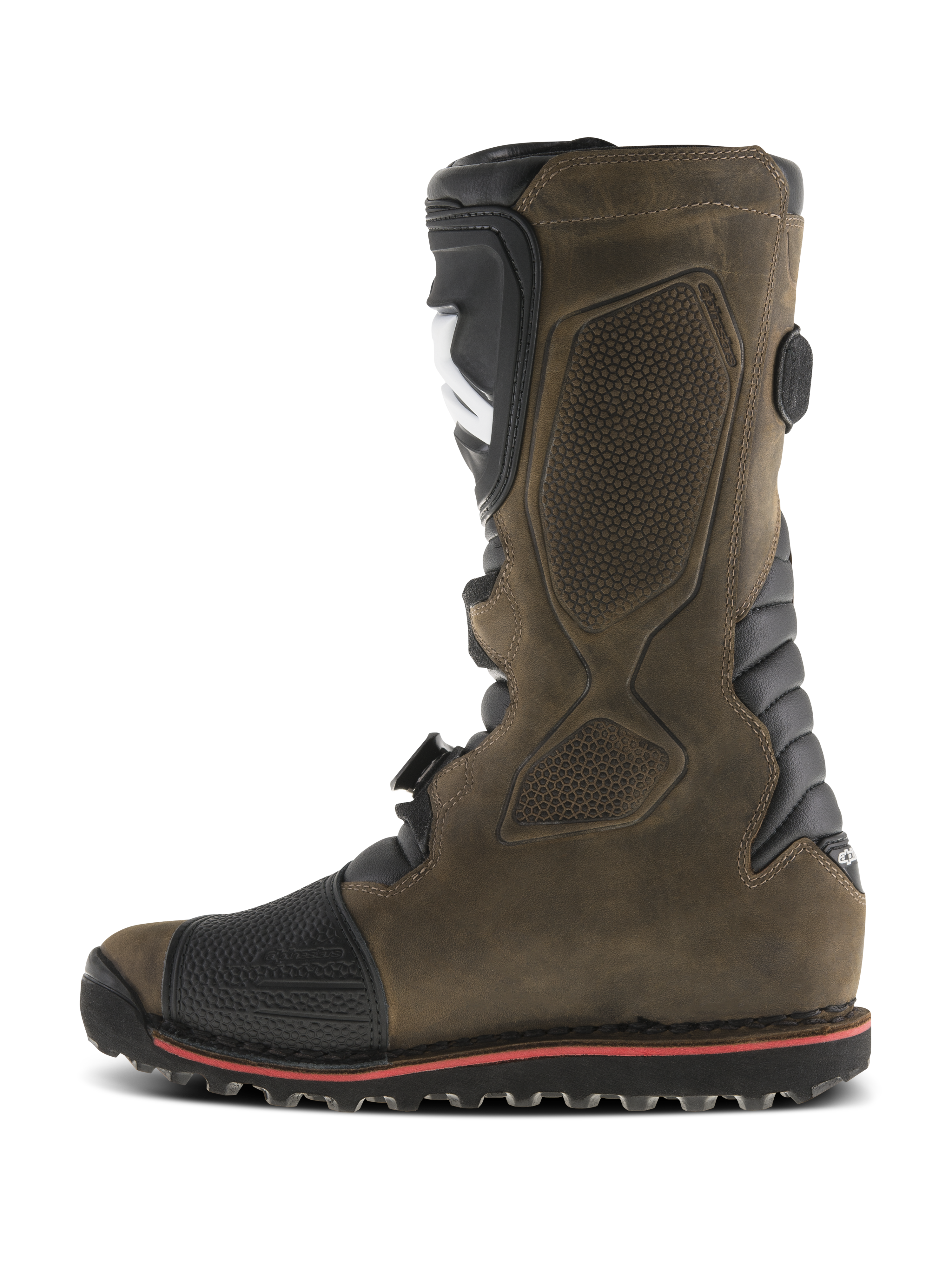 Bottes Alpinestars Tech-T, bottes de moto trial, brun huilé, vue de profil avec plaque protège-tibia ergonomique noire, tige en cuir texturé, bout renforcé et semelle durable avec ligne d'accent rouge