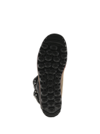 Bottes Alpinestars Tech-T, bottes de trial, cuir huilé brun, vue de dessous de la semelle noire exclusive, motif de traction hexagonal texturé pour l'adhérence et la sensibilité aux repose-pieds, construction en caoutchouc durable