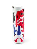 Bottes Alpinestars Limited Edition Fortitude Tech 10, vue arrière, coloris patriotique rouge, blanc et bleu, avec une tige rouge, un logo étoile blanc et une protection de talon bleue, chaussures de motocross haute performance