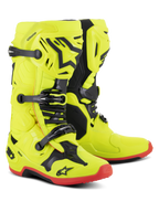 Bottes Alpinestars Tech 10, bottes de motocross, jaune fluo avec accents noirs et rouge fluo, système à trois boucles, coque en TPU avec logo étoile Alpinestars, semelles rouges, équipement de course tout-terrain professionnel