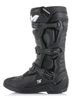 Bottes Alpinestars Tech 3, bottes de motocross noires, vue de profil avec système de fermeture à trois boucles, panneaux de protection en TPU et tige en microfibre durable pour une performance tout-terrain