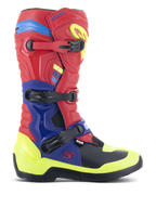 Bottes Alpinestars Tech 3, bottes de motocross, rouge vif, bleu foncé et jaune fluo, dotées d'un système de fermeture à triple boucle, de plaques de protection en TPU et d'accents néon éclatants, construction en microfibre durable pour la conduite tout-terrain