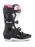 Alpinestars Stella Tech 3 pour femme, bottes de motocross, noires, blanches et roses, vue de profil montrant le système de fermeture à trois boucles, panneaux graphiques à imprimé zèbre, protection du tibia en TPU et semelle extérieure en caoutchouc blanc pour la conduite tout-terrain