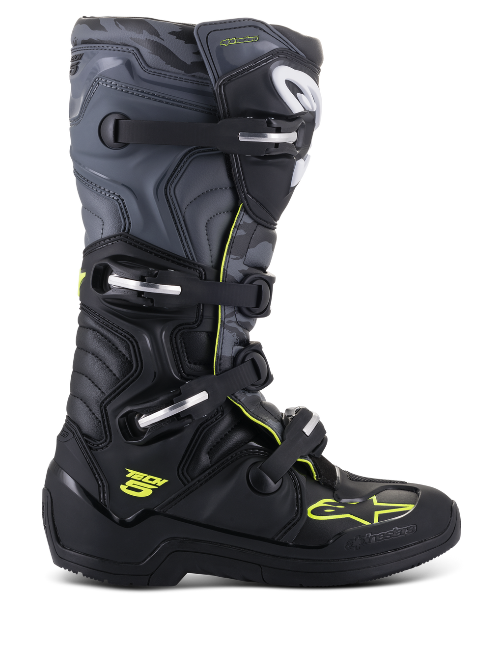 Bottes Alpinestars Tech 5, bottes de motocross tout-terrain, vue de profil, noir et gris froid avec accents jaune fluo, motif camouflage, boucles réglables et semelle de protection robuste.