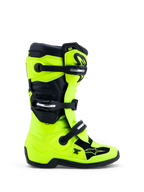 Alpinestars Youth Tech 7S Motocross Boots in Fluo Yellow and Black, featuring CE-certified TPU protection and buckle closures.