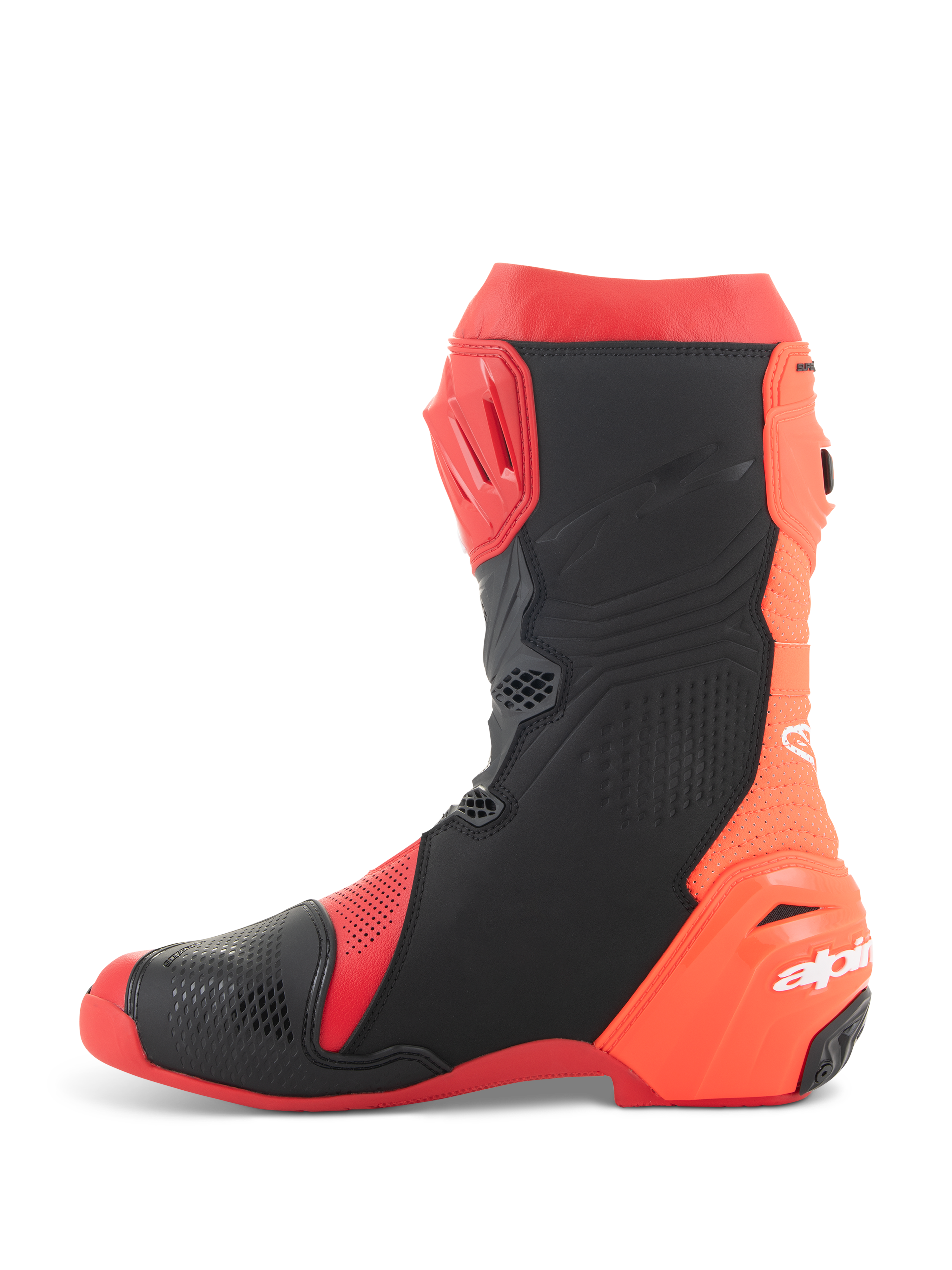 Bottes Alpinestars Supertech R Ventilées, bottes de moto de course, rouge éclatant et rouge fluo avec accents noirs, vue latérale présentant de larges perforations pour un flux d'air maximal et des panneaux de protection en TPU.
