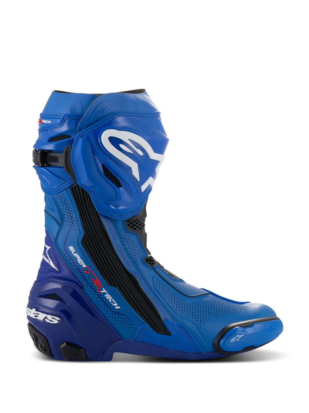 Bottes Alpinestars Supertech R Vented, bottes de course moto bleues et noires, vue de profil avec logos blancs, zones de ventilation perforées étendues, talon renforcé et slider d'orteil remplaçable.