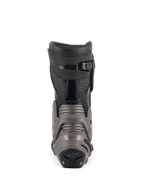 Bottes Alpinestars SMX Plus V2, noir et gris foncé, vue arrière montrant le système Multi-Link Control, les panneaux en accordéon au niveau du tendon d'Achille et la fermeture supérieure à cliquet micro-ajustable pour une protection moto avancée.