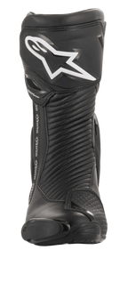 Botte Alpinestars SMX Plus V2 GORE-TEX, botte de course moto, noir et argent, vue de face pr	sentant un logo Alpinestars blanc sur la plaque tibiale, des panneaux flexibles en accord	on et un curseur d'orteil protecteur.