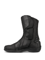 Bottes Alpinestars Web GORE-TEX, bottes de moto touring, noir, vue de profil montrant la construction en cuir, système d'entrée latérale avec large rabat de fermeture, et zones de flexion en accordéon à l'arrière pour la maniabilité