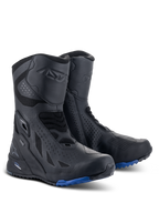 Bottes Alpinestars RT-8 GORE-TEX, bottes de moto touring, noir et bleu, dotées d'une tige technique en microfibre et textile synthétique, semelle à crampons bleue pour l'adhérence, construction GORE-TEX imperméable, et zones de protection du tibia et du talon.