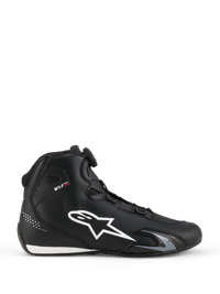 Celer Shoes