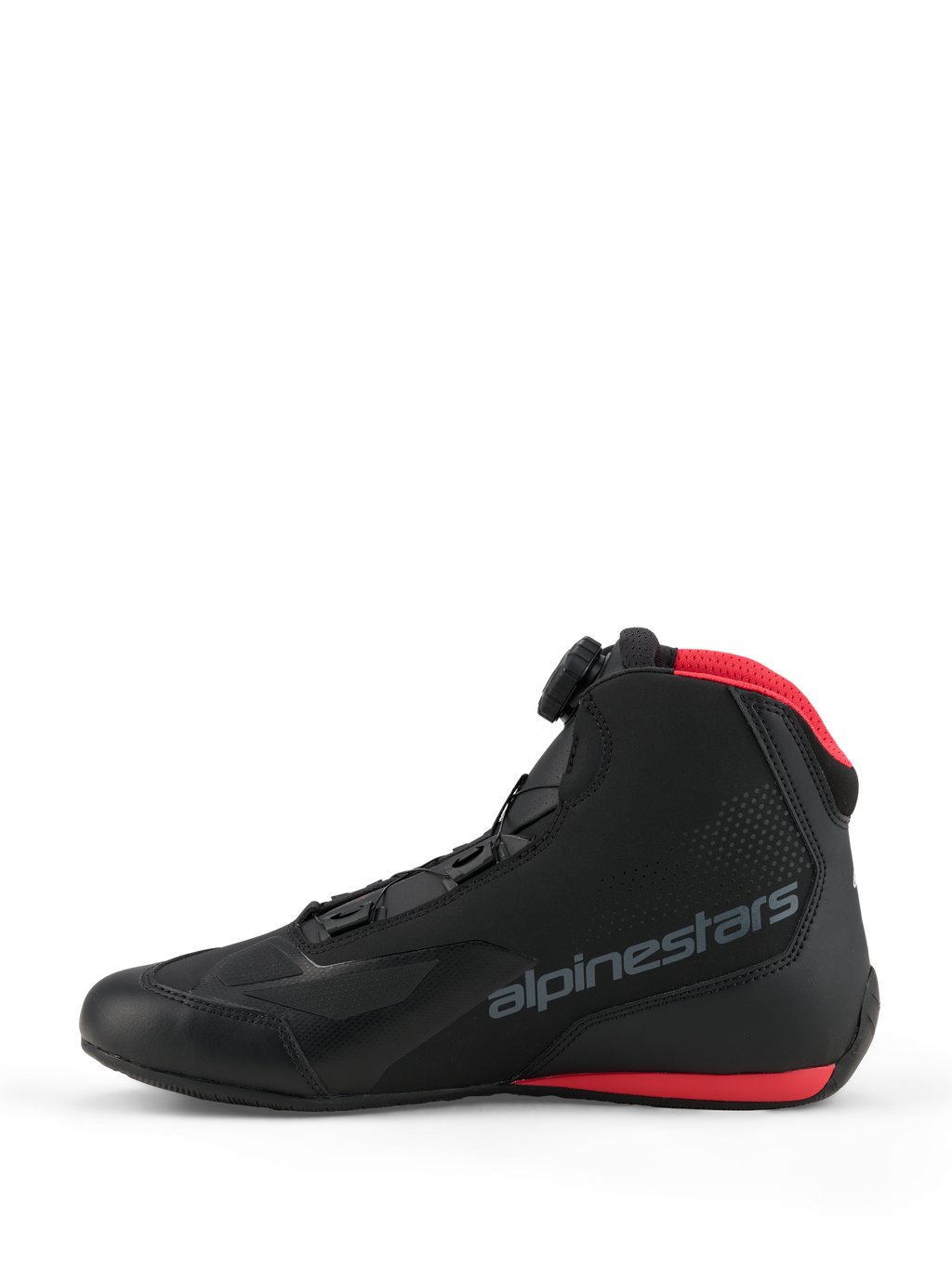 Chaussures Alpinestars Celer, chaussures de moto, noir et rouge vif, vue de profil avec système de fermeture à molette Rotor, tige en microfibre avec logo gris et détails rouges sur le col et la semelle.
