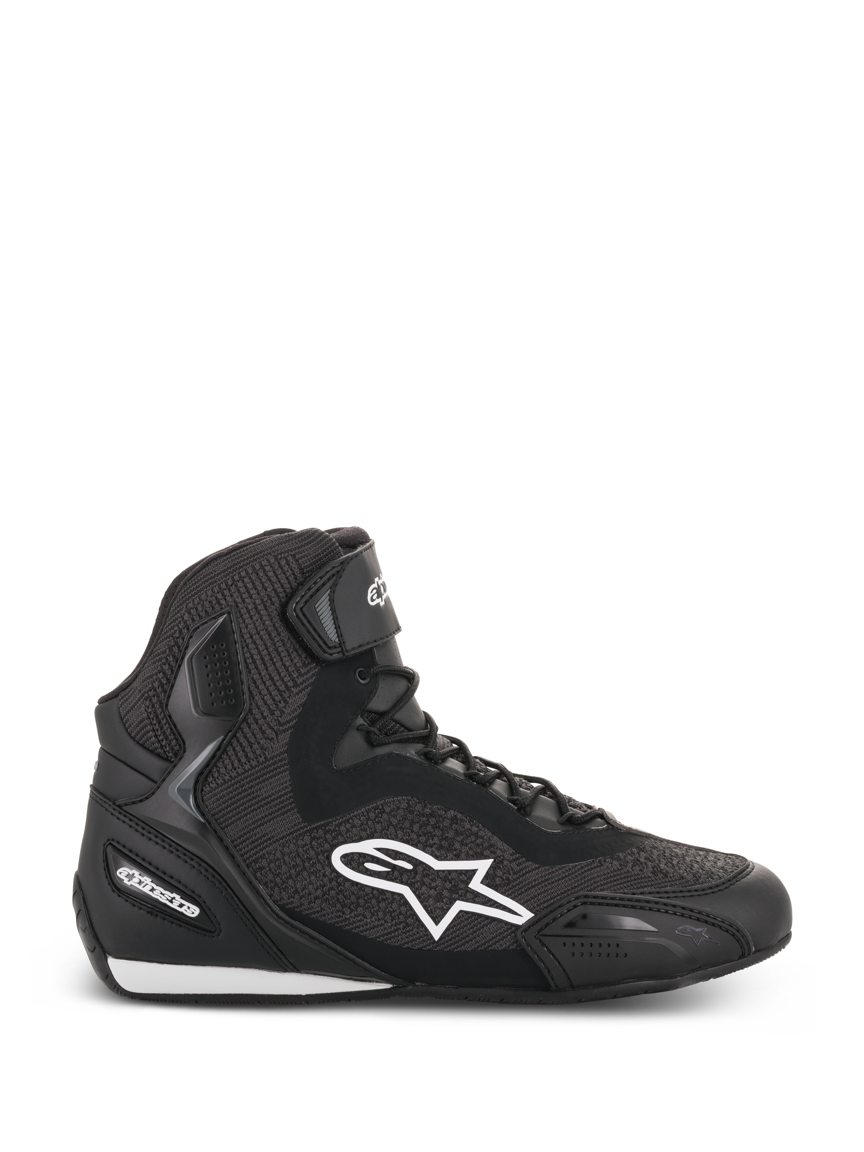 Alpinestars Faster-3 Rideknit® Shoes, chaussures de moto montantes noires, logo étoile blanc, construction en maille texturée et mesh, fermeture à lacets avec sangle à la cheville, talon et pointe renforcés, semelle profilée basse avec accents blancs