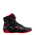 Chaussures Alpinestars Honda Faster-4, chaussures de moto montantes noir et rouge, design élégant en microfibre avec logo étoile rayé, semelle rouge et intérieur rembourré, marquage Honda sur le talon, chaussures de sport automobile performantes