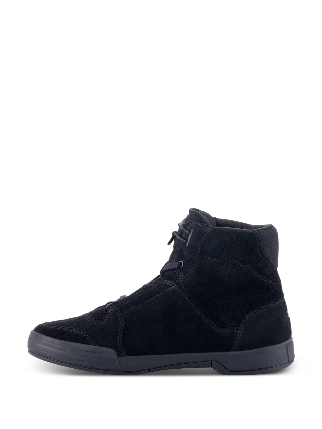 Chaussures Chrome Alpinestars, chaussures de moto urbaines, noir, vue de profil présentant la tige en daim fendu et la semelle cuvette plate en caoutchouc, silhouette montante au style streetwear décontracté.