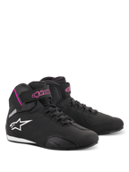 Chaussures Stella Sektor Femme Alpinestars, chaussures de moto, noir et fuchsia, construction légère en microfibre, conception montante avec lacets rapides et sangle velcro, marquage rose et logo étoile blanc, chaussures de protection sportives
