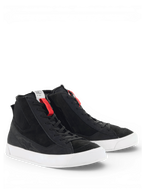 Alpinestars Stated Shoes, black and white urban motorcycle sneakers, men's retro skate style in nubuck and durable suede.