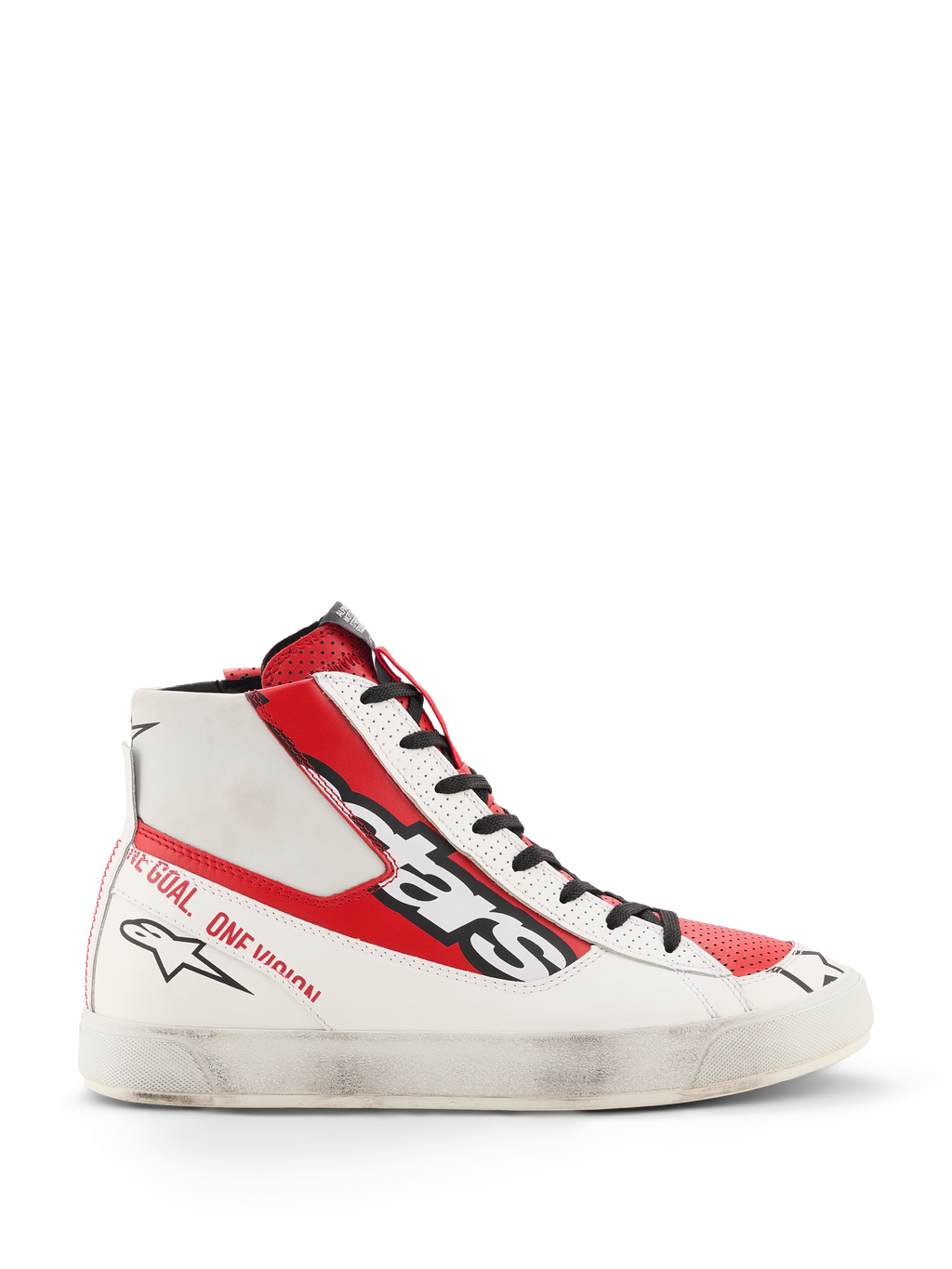 Chaussures Alpinestars Stated Flair, chaussures de moto montantes, blanc et rouge vif, construction en cuir de première qualité avec finition vieillie appliquée à la main sur la semelle blanche, grand logo Alpinestars noir sur le côté, empiècements rouges et texte au talon, esthétique racing d'inspiration vintage