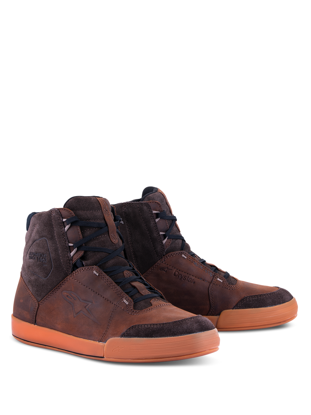 Chaussures Alpinestars Chrome Crafted Drystar®, chaussures de moto urbaines, brun et gomme, tige haute en cuir et daim, lacets noirs, semelle en caoutchouc gomme, avec logo embossé et marquage Drystar, chaussures de moto décontractées et contemporaines