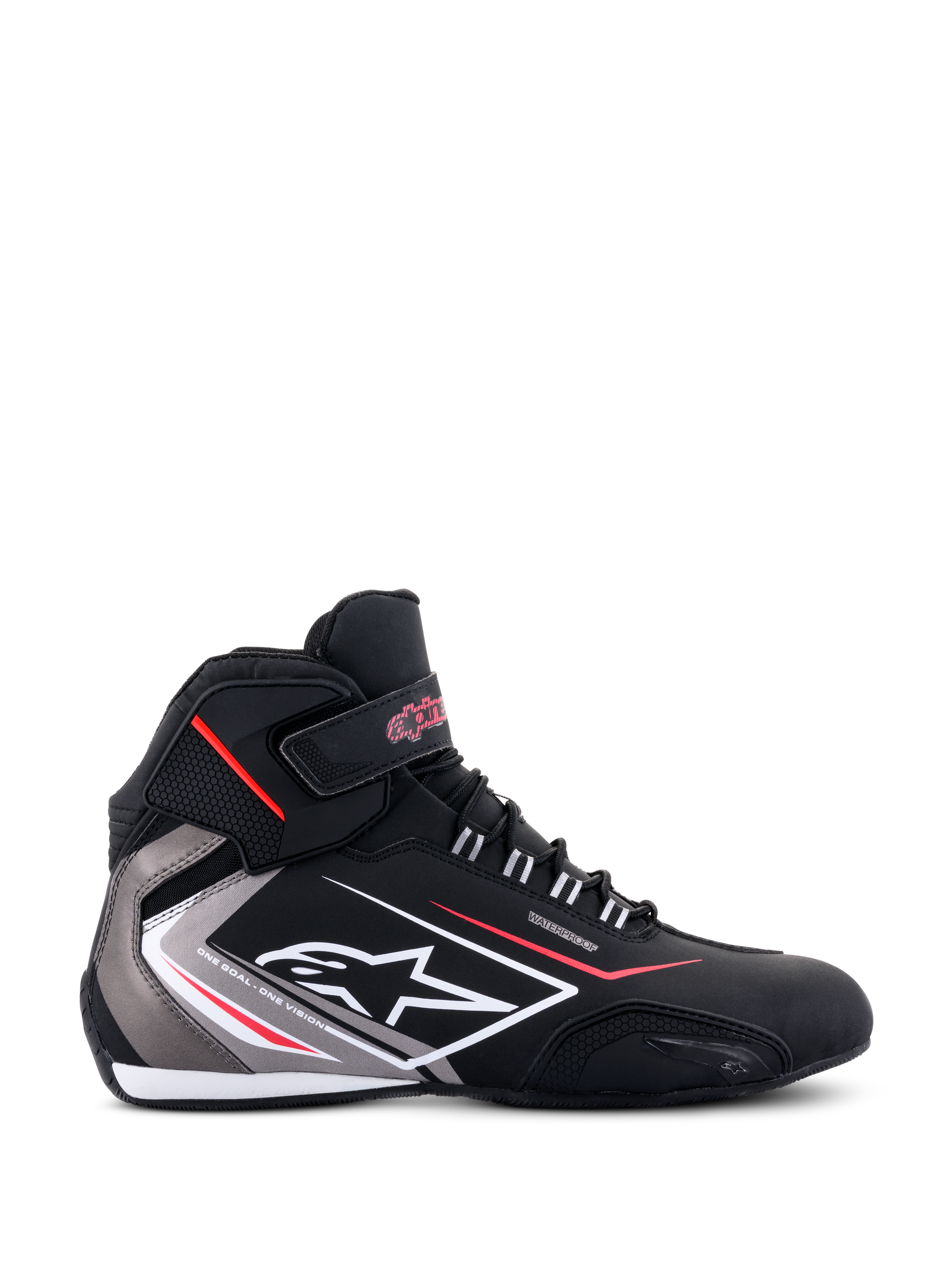 Chaussures étanches Alpinestars Sektor, chaussures de moto, noir, blanc et gris avec des accents rouges, vue de profil avec logo Alpinestars blanc et marquage de la membrane étanche, construction en microfibre légère, design athlétique élégant pour des performances sur route par tous les temps
