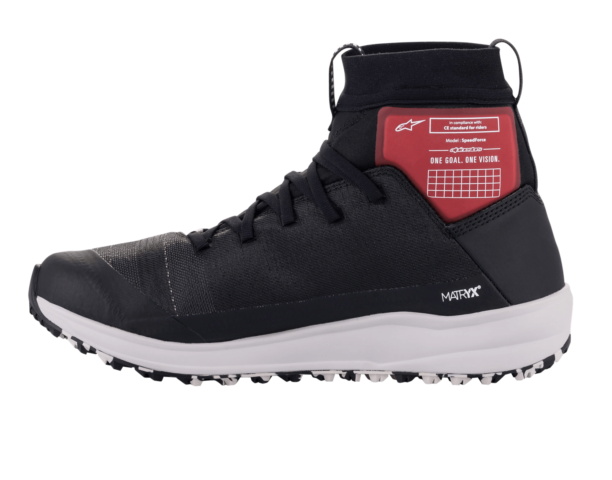 Chaussures Alpinestars Speedforce, chaussures de moto, noir, blanc et rouge, dotées d'une tige en textile MATRYX, protection de cheville montante avec empiècement graphique rouge, semelle intermédiaire blanche, silhouette inspirée du running pour la conduite urbaine