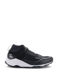 Chaussures Alpinestars Meta XR V2, chaussures sportswear, noir et blanc, tige en maille technique avec semelle intermédiaire blanche épaisse et semelle extérieure gris foncé robuste, design sport-décontracté avec col élastique et marquage Alpinestars