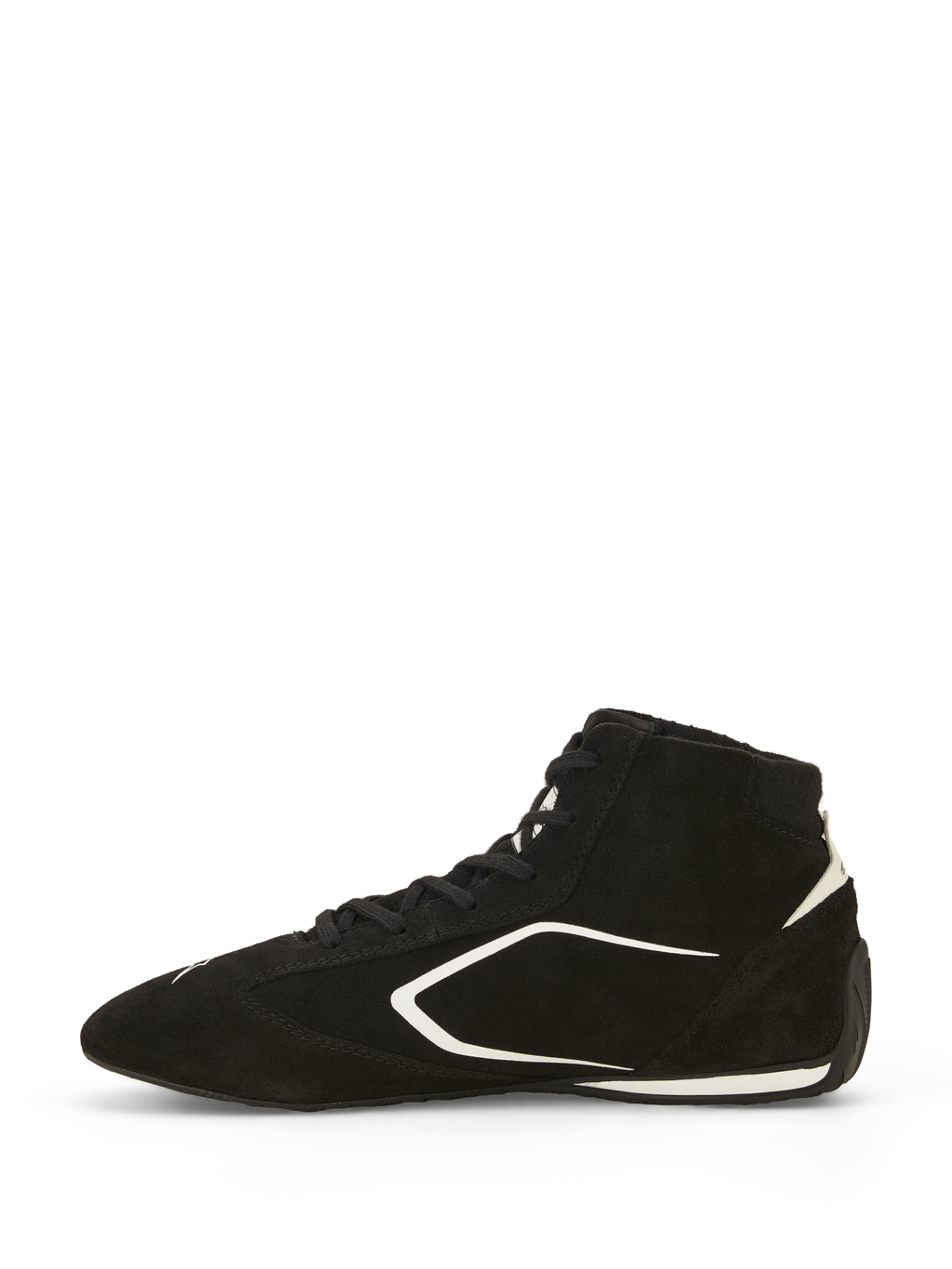 Chaussures Alpinestars SP V3 FIA, chaussures de course automobile, noir et blanc, vue de profil, tige en daim de qualité supérieure avec accents graphiques blancs, design montant, semelle fine en caoutchouc de spécification course pour une sensation de pédale améliorée