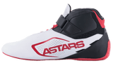 Chaussures Alpinestars Tech-1 K V2, chaussures de karting, blanc, noir et rouge, vue latérale avec logo ASTARS rouge sur un empiècement blanc perforé, tige noire avec sangle auto-agrippante et lacets rouges, semelle rouge fine pour une conduite précise