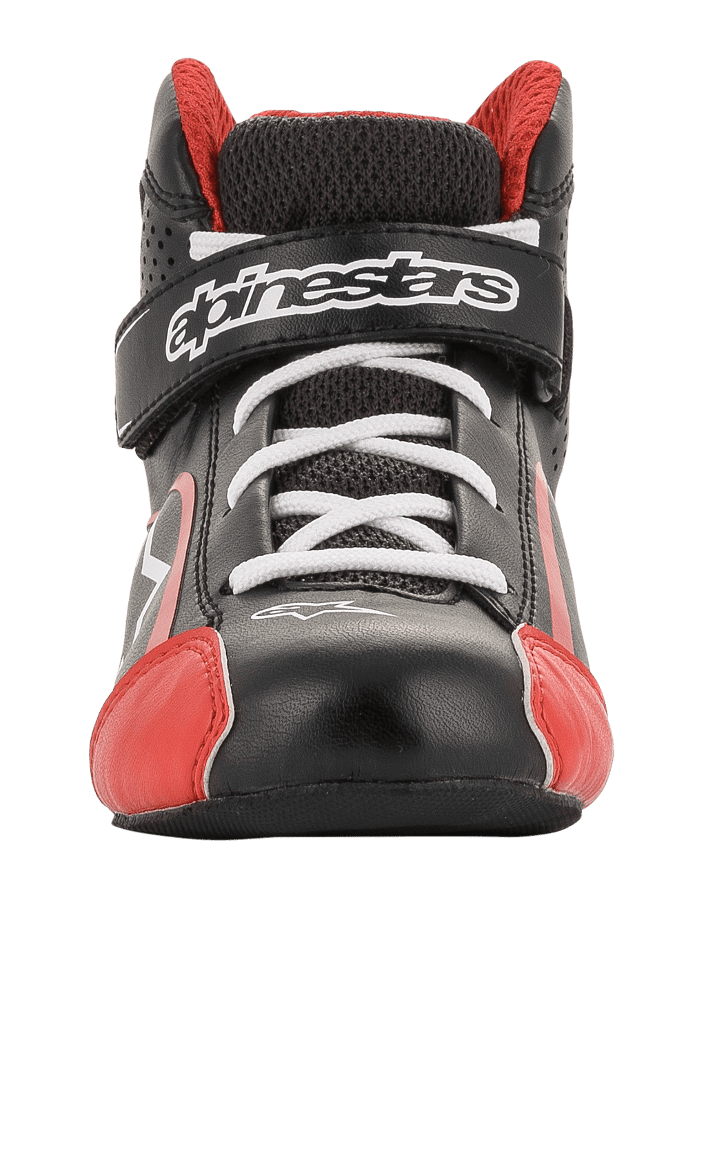 Chaussures Alpinestars Tech-1 K Junior, chaussures de karting, noir, blanc et rouge, vue de face avec lacets blancs et sangle velcro avec logo, accents rouges sur le bout, construction légère en microfibre et mesh