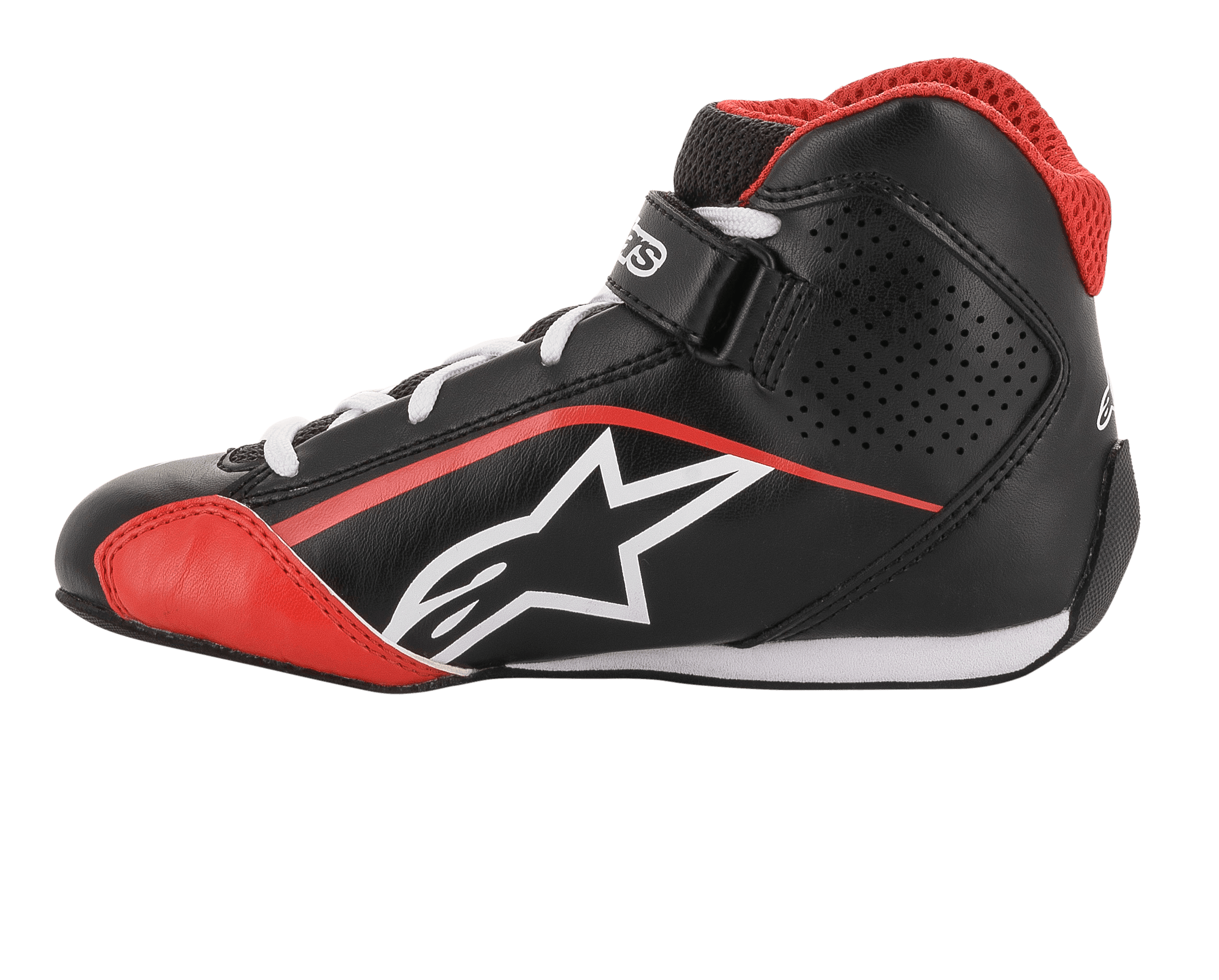 Chaussures Tech-1 K Junior Alpinestars, chaussures de karting, noir, blanc et rouge, profil latéral avec logo étoile blanc, col en maille rouge, lacets blancs et sangle à la cheville, design léger en microfibre et maille pour la course