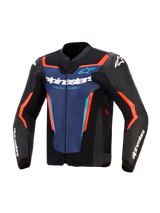 Blouson en cuir Alpinestars GP Force V2, noir, bleu et rouge fluo, vue de face avec empiècement bleu sur la poitrine, logos 'Alpinestars' et 'Racing Ahead' blancs, accents orange-rouge fluo et logos blancs sur les épaules et les manches, conçu pour la conduite sportive à moto.