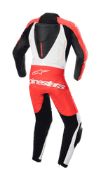 Combinaison en cuir Alpinestars Youth GP Plus V2, vue arrière, rouge fluo, blanc et noir, avec bosse dorsale aérodynamique et logo Alpinestars, design de course professionnel pour jeunes pilotes