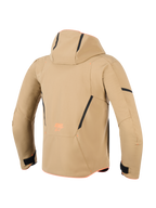 Veste imperméable Alpinestars Aeroshell, vue arrière, kaki foncé avec accents noir et orange fluo, dotée d'une capuche, de lignes contrastées noires et d'un marquage orange, hoodie de moto softshell sport