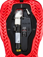 Alpinestars Tech-Air® 5 Plasma, cartouche de remplacement pour airbag, accessoire pour système airbag, rouge et noir, vue interne détaillée montrant la cartouche d'argon blanche avec collier argenté, l'unité de contrôle électronique avec interrupteur ON/OFF et la coque extérieure rouge à motifs ondulés.