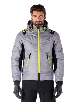 Veste imperméable Alpinestars Mohobbs, veste de moto urbaine, gris lunaire avec accents Lime Punch, blouson aviateur matelassé avec capuche, fermetures éclair jaune vif et panneaux latéraux noirs, équipement de protection inspiré du streetwear