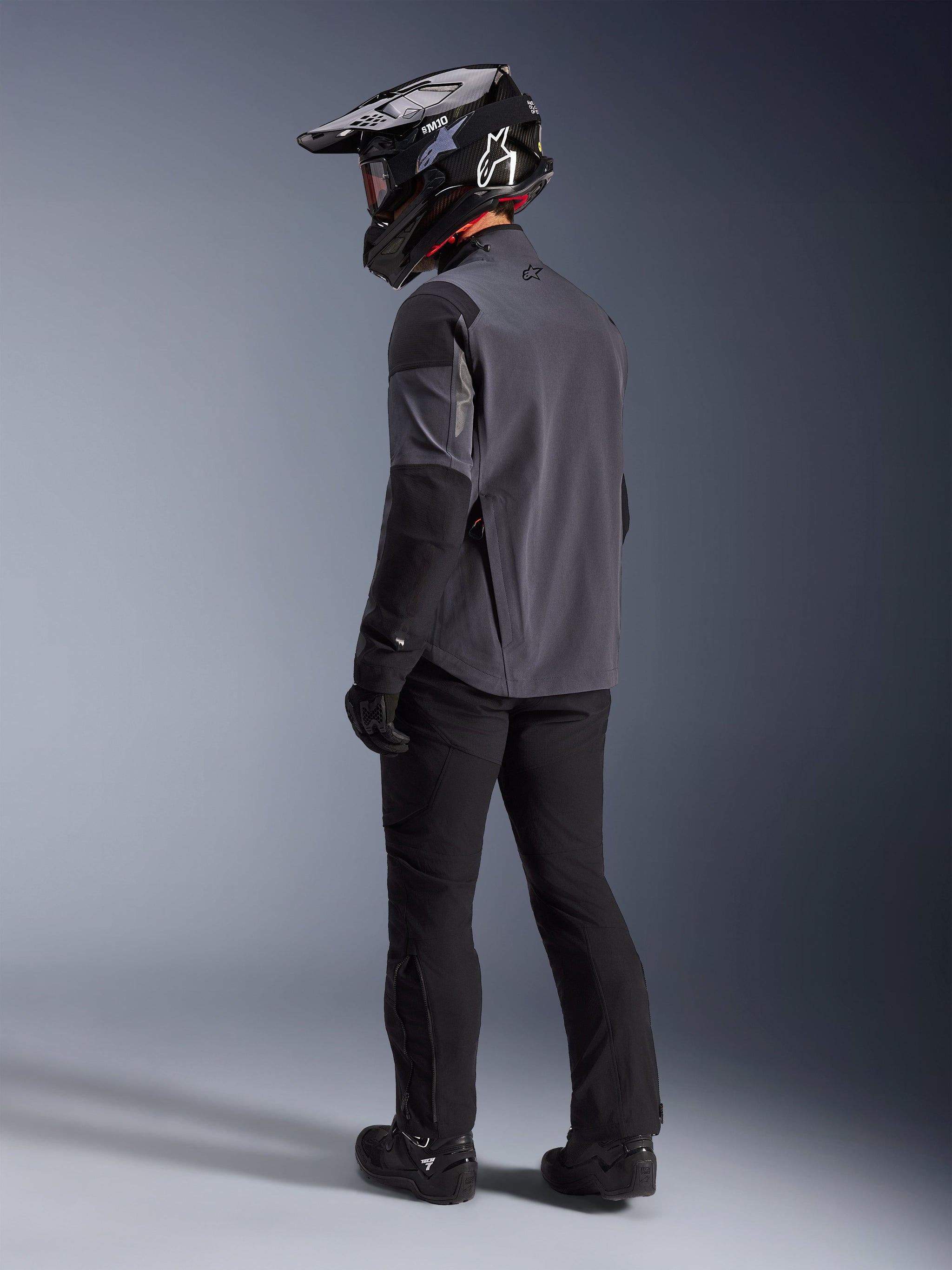 Maxdura Drystar®XF Laminated Armored Shell