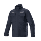 Alpinestars MO.ST.EQ Field Waterproof Primaloft Jacket, veste de moto urbaine, noir, style Field Jacket, quatre poches avant à rabat, col montant avec cordons de serrage, construction en Ripstop durable avec patchs logo