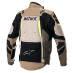 Veste Alpinestars Halo Drystar®, vue arrière, kaki foncé et sable avec accents jaune fluo, veste de moto de touring et d'aventure dotée d'un grand panneau de ventilation arrière, du marquage « astars ADVENTURE TECH » et d'une poche utilitaire inférieure noire.