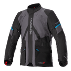 Veste Alpinestars Monteira Drystar XF, veste de moto Adventure Touring, gris et noir avec accents bleu méthyle, comprenant plusieurs poches avant, des sangles de taille ajustables et le logo Alpinestars vertical sur la poitrine, construction textile imperméable et durable