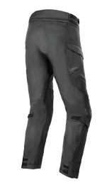 Pantalon Alpinestars Andes Air Drystar® - Longueur Courte, pantalon d'aventure touring, noir, vue arrière de trois-quarts montrant des panneaux en maillage 2D étendus pour le flux d'air, jambes pré-courbées et sangles de réglage aux genoux et aux chevilles.