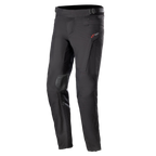 Alpinestars AMT-10 Drystar® XF, pantalon de moto touring, noir avec logo rouge sur la hanche, empiècements renforcés aux genoux, zones extensibles en accordéon sur le bas des jambes, taille réglable et poches zippées, conception textile technique pour l'aventure