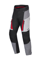 Pantalon Alpinestars Honda Stella ST-1 Waterproof pour femme, pantalon de touring moto, gris glacé, gris foncé et noir avec accents rouges, poches cargo zippées, construction textile ergonomique et taille réglable