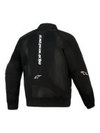 Veste Alpinestars Flight Air, noire, vue arrière, veste de moto urbaine style bomber dotée de larges panneaux en maille 3D, marquage vertical blanc dans le dos, logos Astar sur les coudes, poignets et ourlet en tricot côtelé extensible.