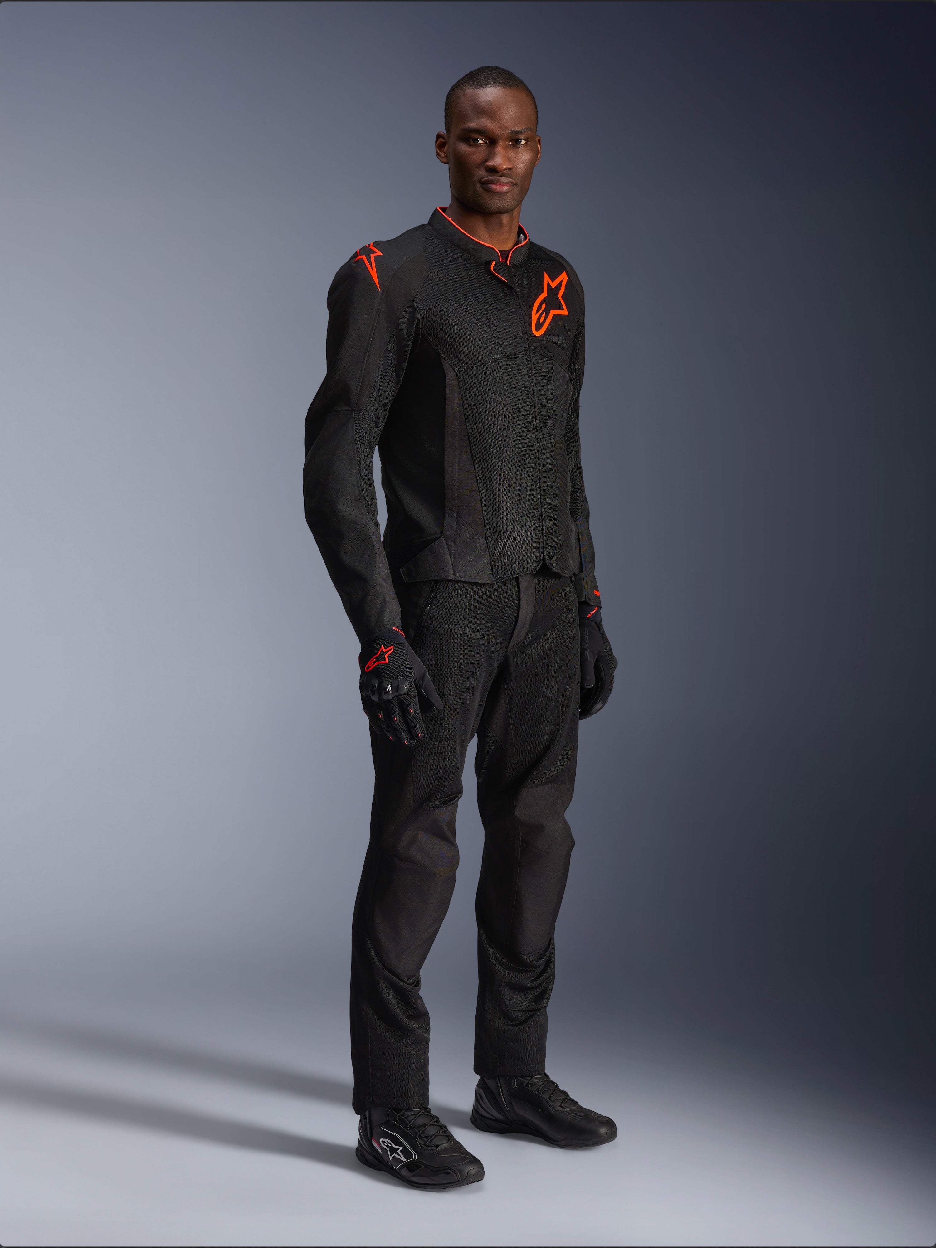 Viper Air V4 - Black Motorcycle Jacket | Alpinestars®
