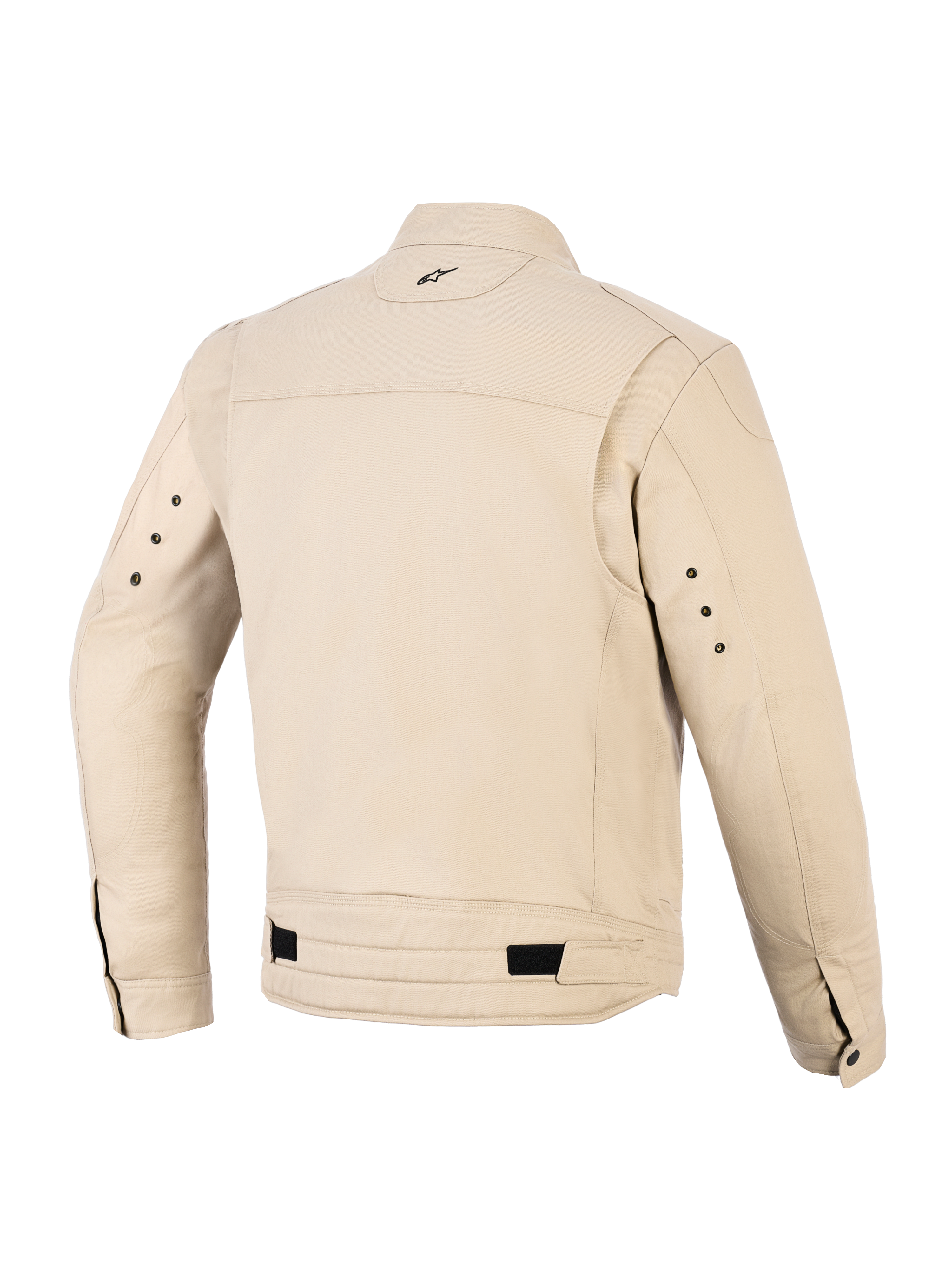 Alpinestars Bruiser Jacket, veste de moto urbaine, couleur tan aluminium, vue arrière avec panneaux d'épaules plissés, sangles de réglage à la taille avec pattes noires, petit logo brodé sur la nuque et œillets métalliques au dos des manches.