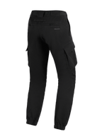 Pantalon Cargo Alpinestars Flex-AST, noir, vue de trois-quarts arrière, pantalon de moto urbain doté de grandes poches cargo latérales, d'ourlets élastiqués et d'un logo discret sur la poche arrière.