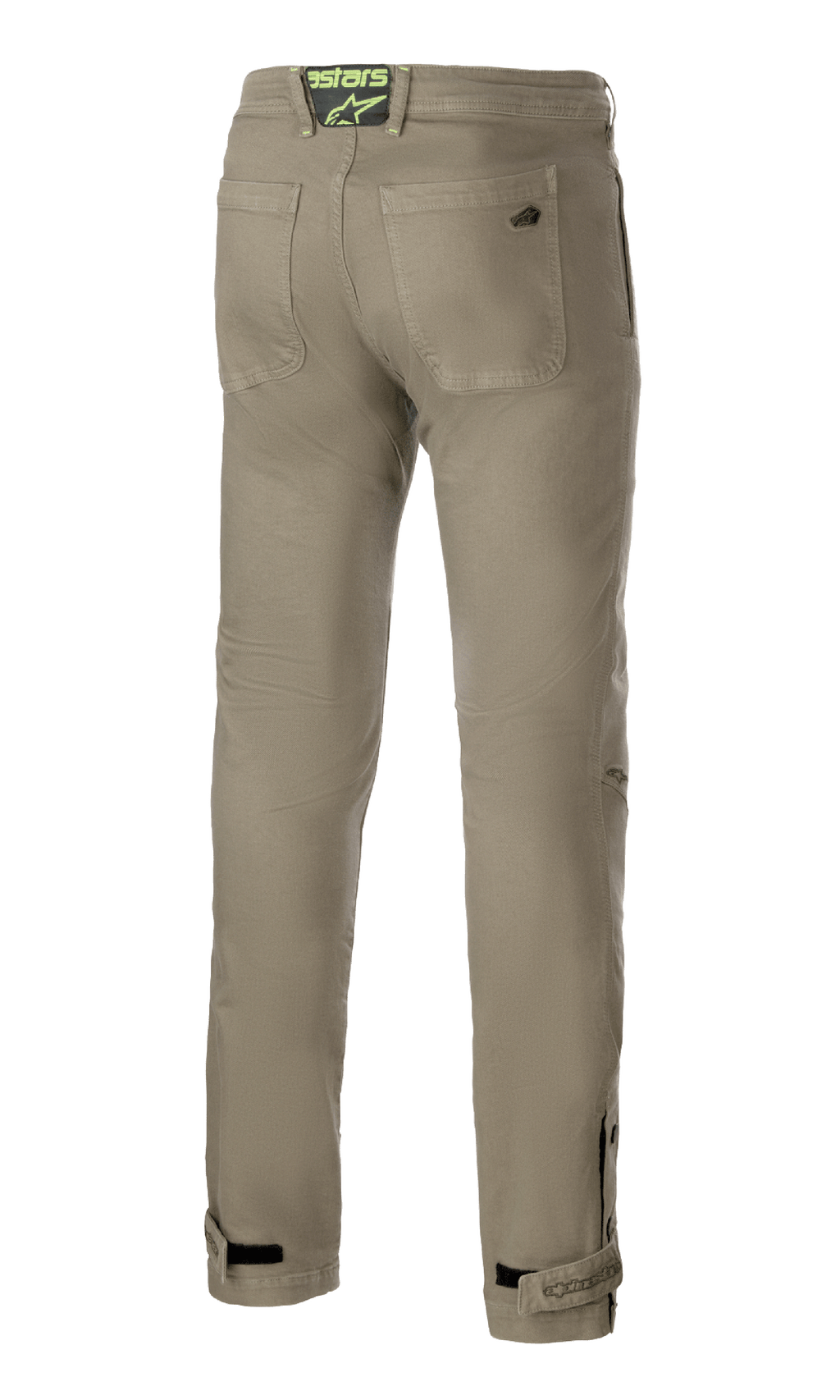 Pantalon de moto Alpinestars Stratos Regular Fit Tech, vert militaire, vue arrière avec deux poches arrière et un écusson logo vert fluo sur la ceinture, jambes fuselées avec sangles de cheville réglables, pantalon de moto au style urbain décontracté