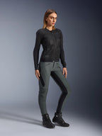 Alpinestars Alamosa, pantalon de moto pour femme, gris urbain et noir, textile coupe ajustée pour la conduite urbaine.